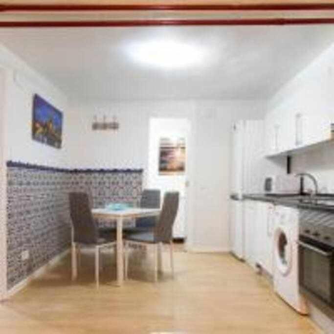 Apartamento Sotano En Gran Via マドリード エクステリア 写真