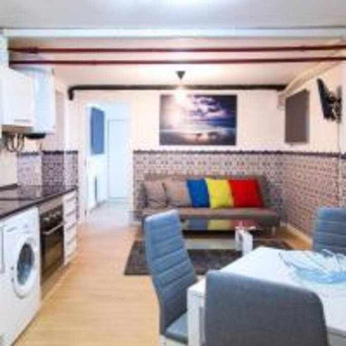 Apartamento Sotano En Gran Via マドリード エクステリア 写真